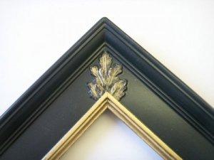 1_'' FLORENTINE BLACK WITH GOLD S/E PICTURE FRAME